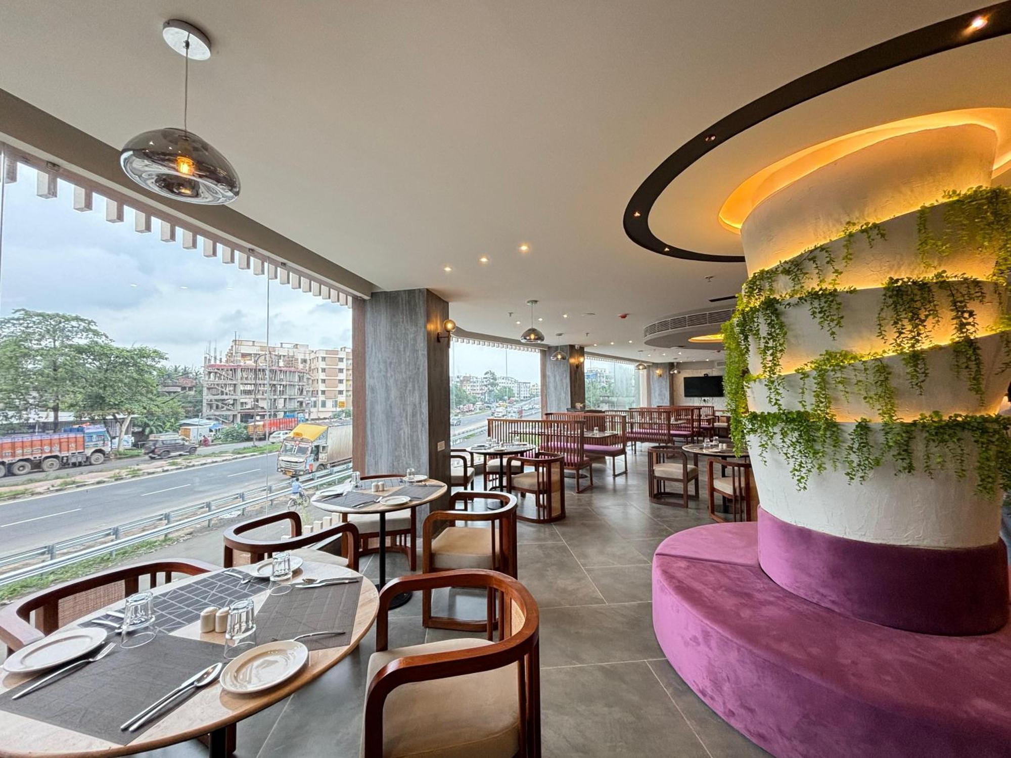 Northin Hotel Kolkata Ngoại thất bức ảnh