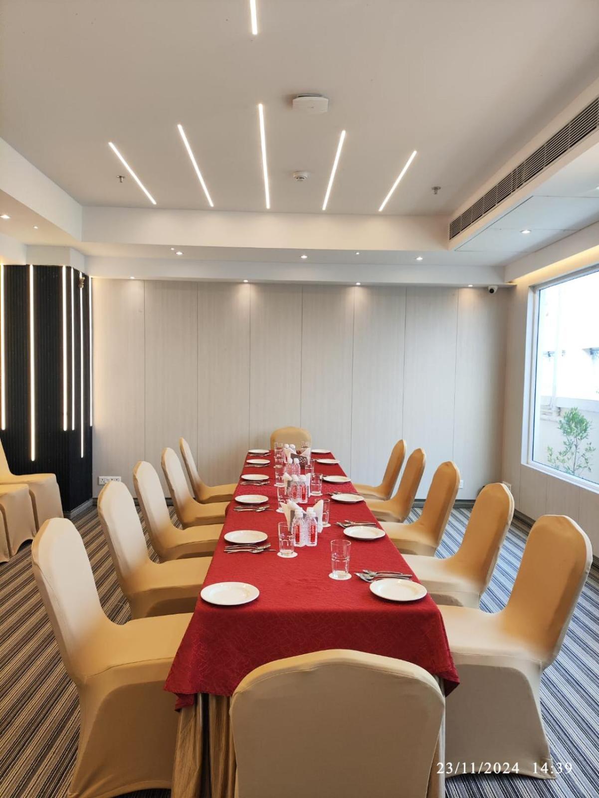 Northin Hotel Kolkata Ngoại thất bức ảnh